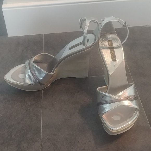 Platform Wedge - Picture 2 of 3